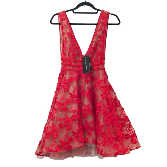 NWT Nadine Merabi Red Lola Lace Mini Dress Size XS/2 - Picture 2 of 16